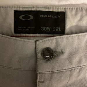 Oakley men’s pants!!